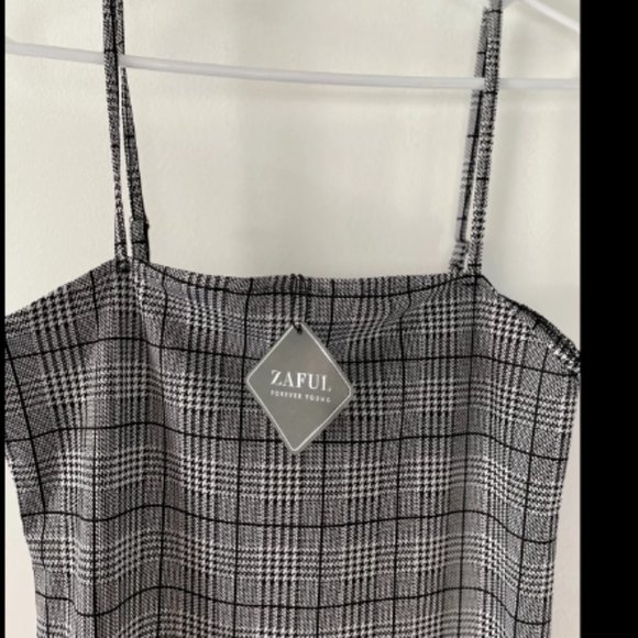 Summer Mini Dress Spaghetti Strap Plaid Size Medium Size 10 - Picture 2 of 4